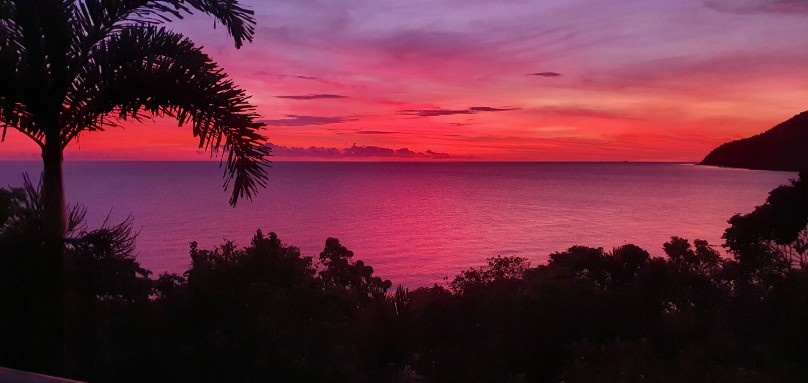 Etty Bay sunrise view from accommodation